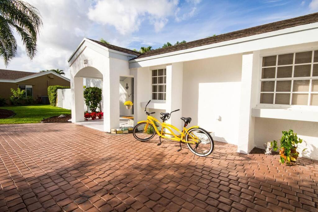 Home In Miami Exterior photo